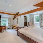 5 Bed In Snaizeholme Oc-w32200
