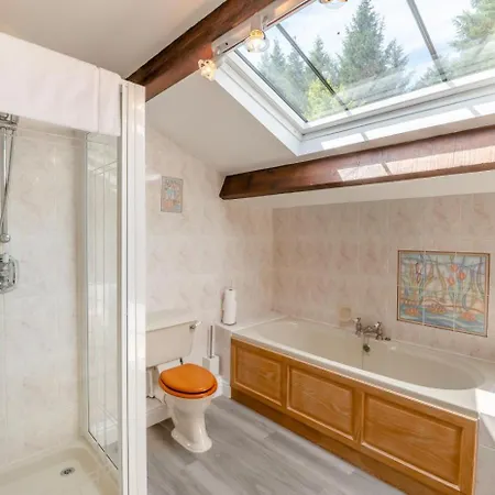 펜션 5 Bed In Snaizeholme Oc-w32200