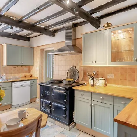 펜션 5 Bed In Snaizeholme Oc-w32200 호스